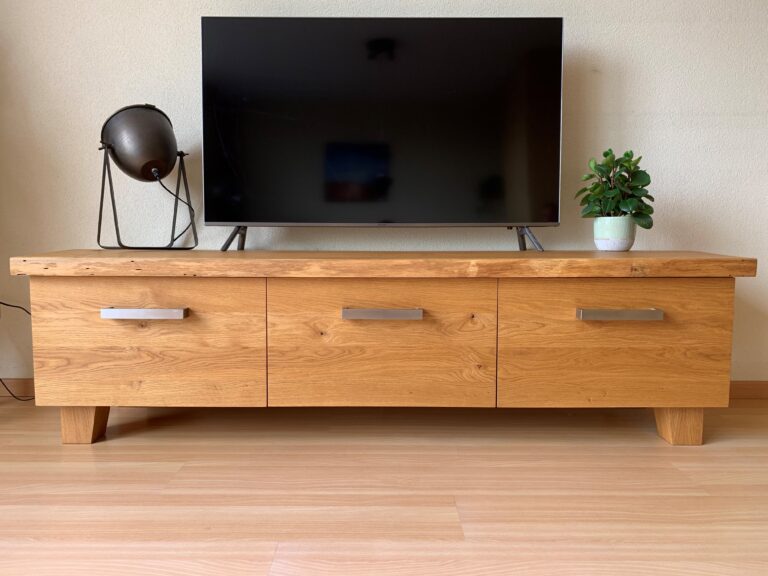 eikenhouten tv meubel